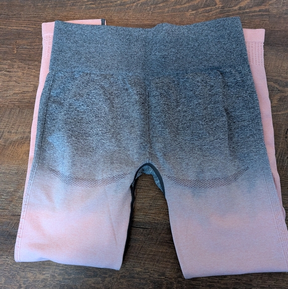 Gymshark Ombre Pants - Picture 2 of 2